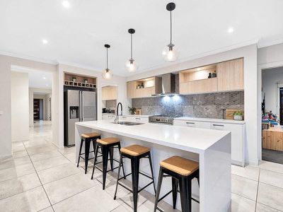245 Heather Grove, Clyde North