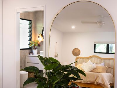 2 / 81B Rajah Road, Ocean Shores