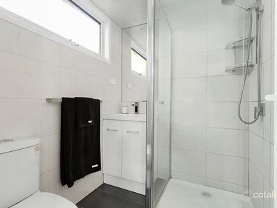 13 Annand Close, Cranbourne West