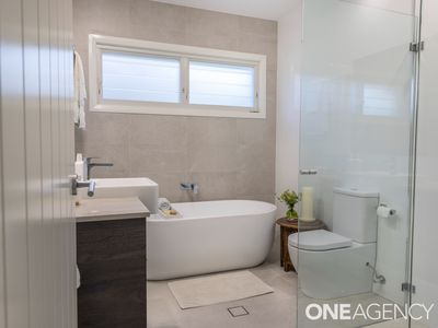 18 Halloran Street, Vincentia