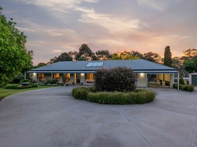 15 Thompsons Lane, Heathcote