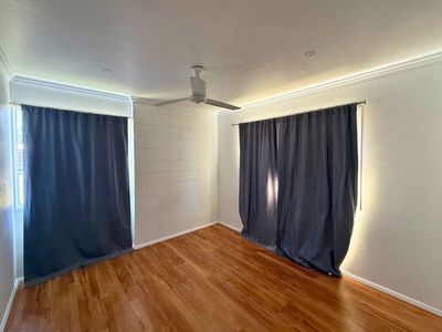71 Beardmore Crescent, Dysart