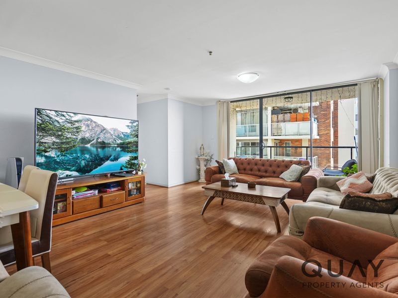 702 / 1 Spencer Street, Fairfield