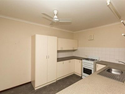 9 Yarrunga Crescent, South Hedland