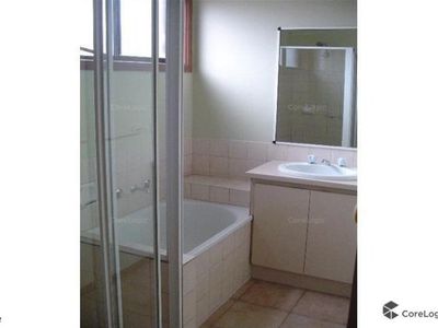 2 / 26-28 Balmoral Street, Altona Meadows