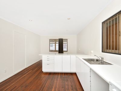10 Nutmeg Street, Inala