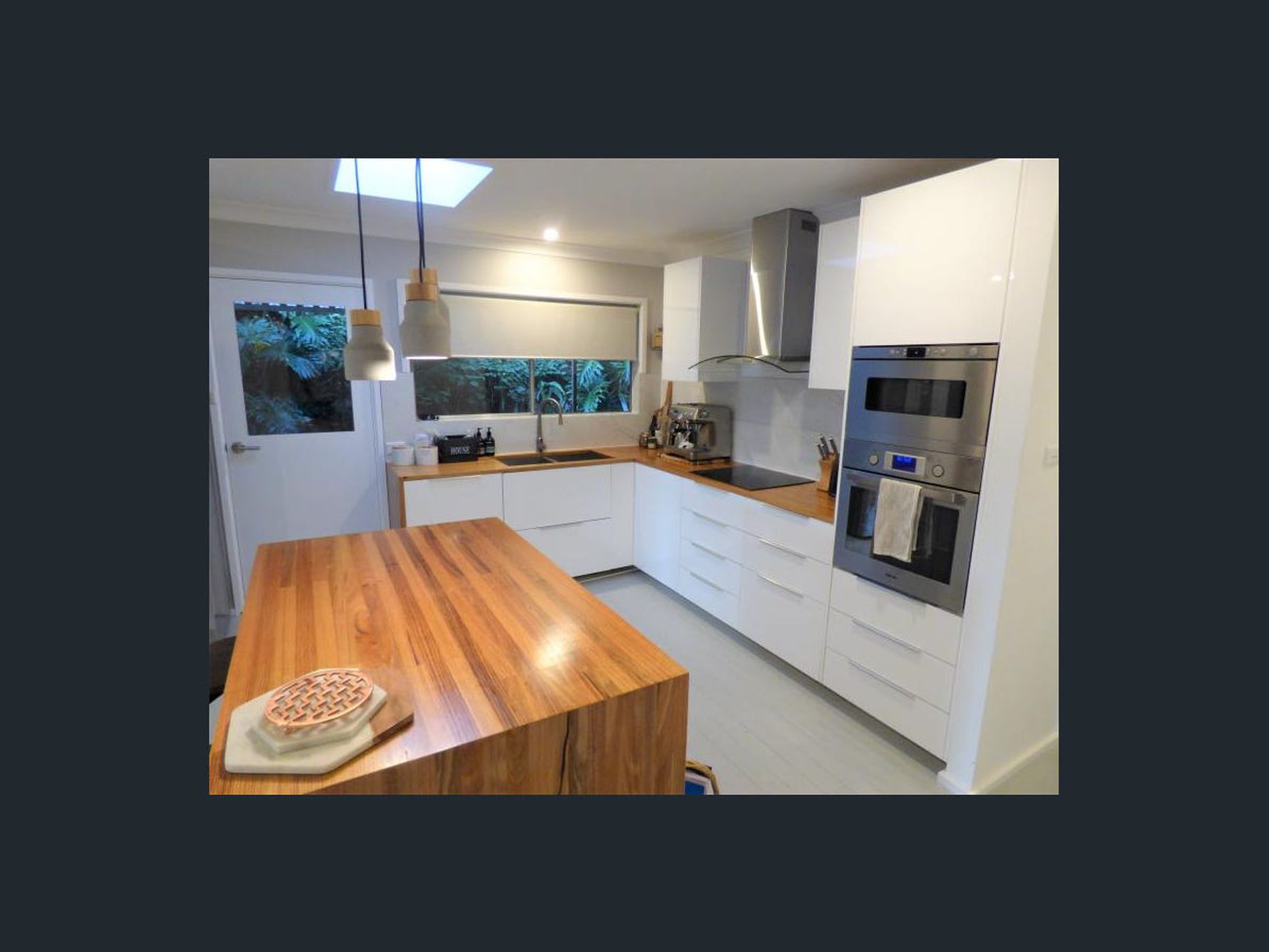 6 Brush Box Crescent, Wyoming