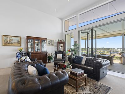 141 / 3 Pendraat Parade, Hope Island