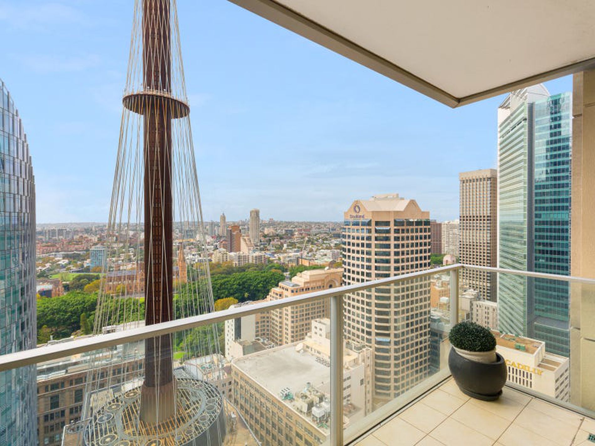 3203 / 70 Market Street, Sydney