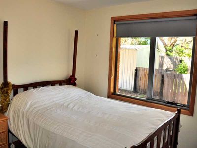 UNIT / 8 Smith Street, Cygnet