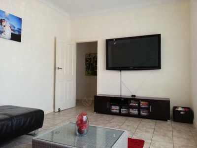 2 Little Street, Royal Park
