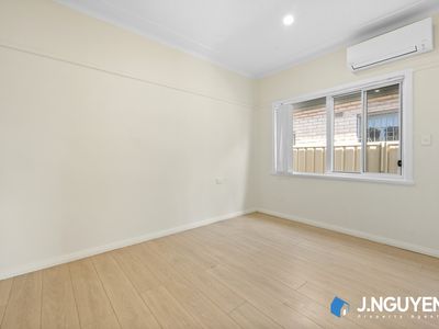 32 Torrens Street, Canley Heights