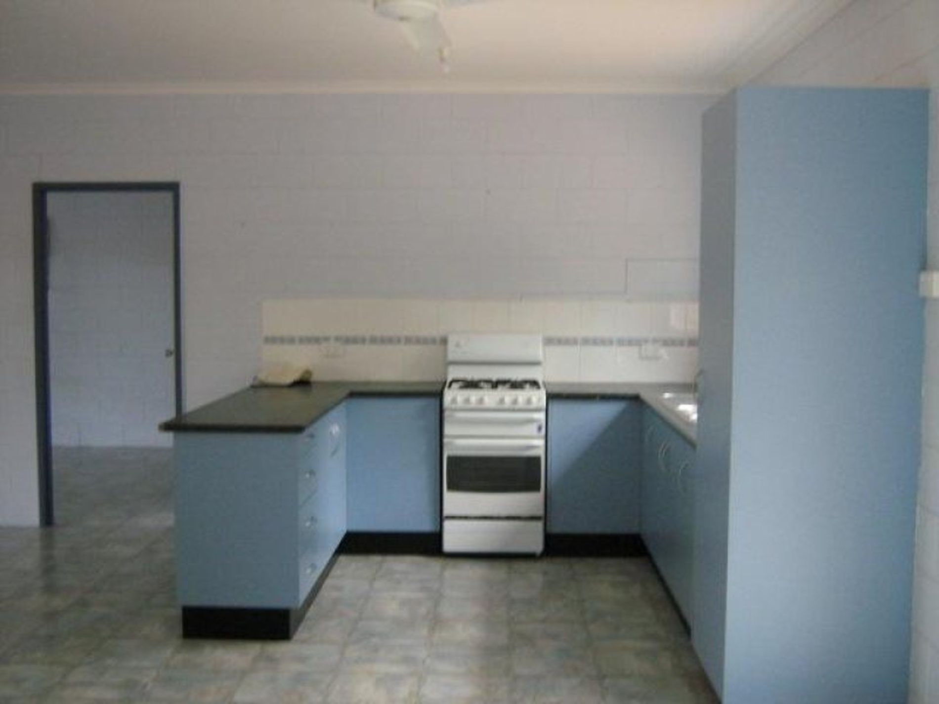 17 Charles, Cooktown