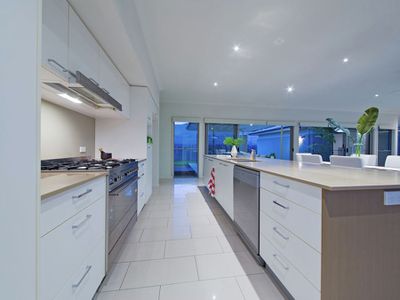5 Clyde Court, Wakerley