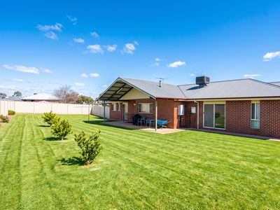 1 Maxwell Drive, Wahgunyah