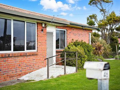 46 Davies Street, George Town