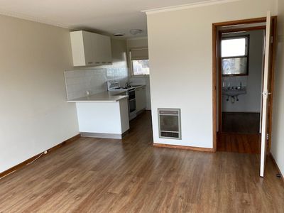 2 / 1 Kelly Street, Werribee
