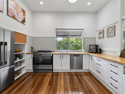 91 Robert Street, Atherton