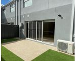 6 Castlecrag Wy,, Strathtulloh