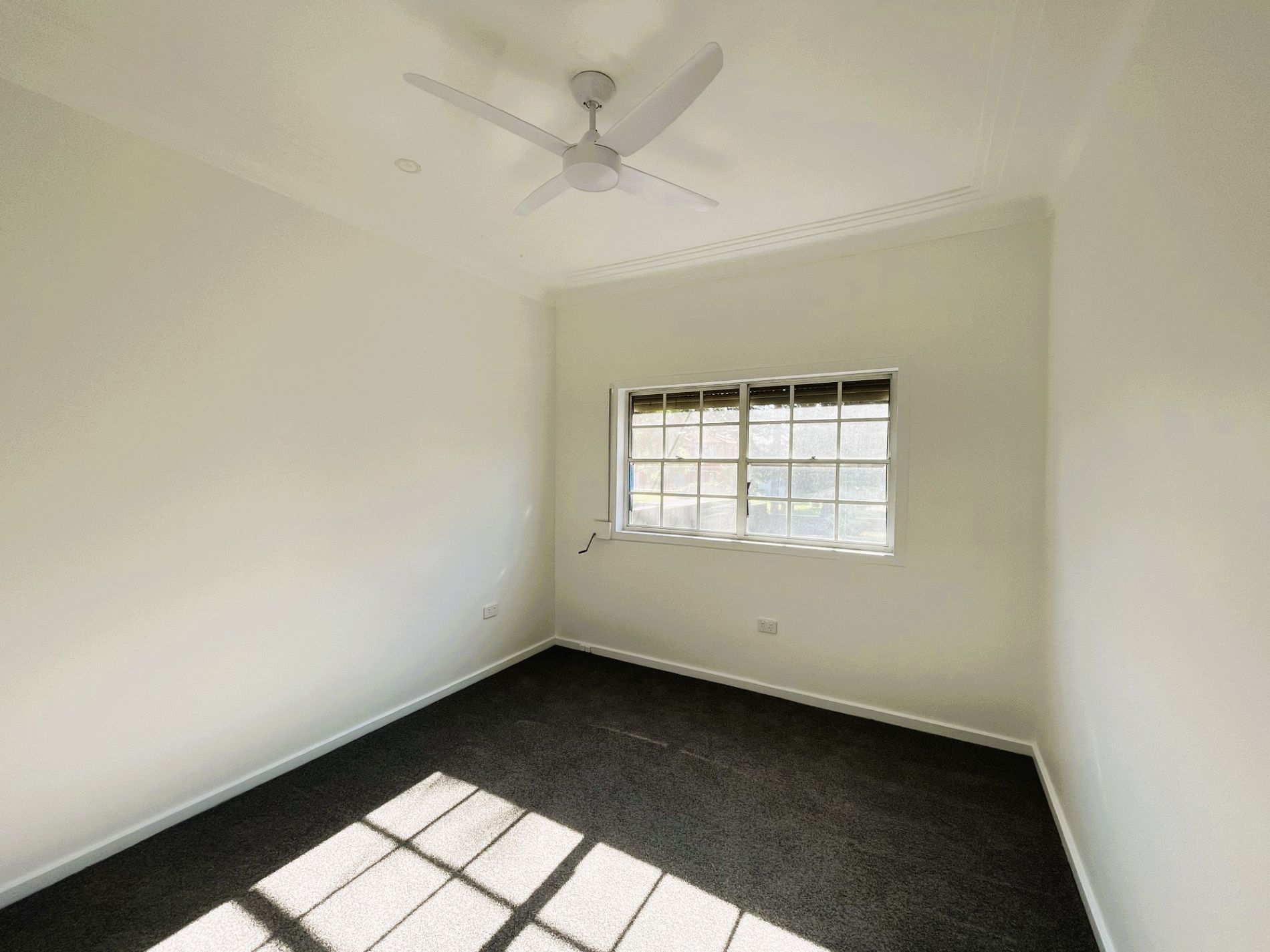 95 Robertson road, Bass Hill