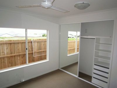 5 Sommerset Drive, Atherton