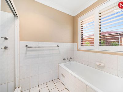 9 Government Road, Hinchinbrook