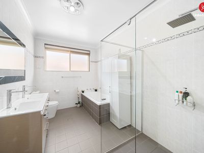 9 Tudor Crescent, Cecil Hills