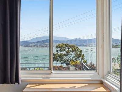 2 / 3 Vancouver Link, Midway Point