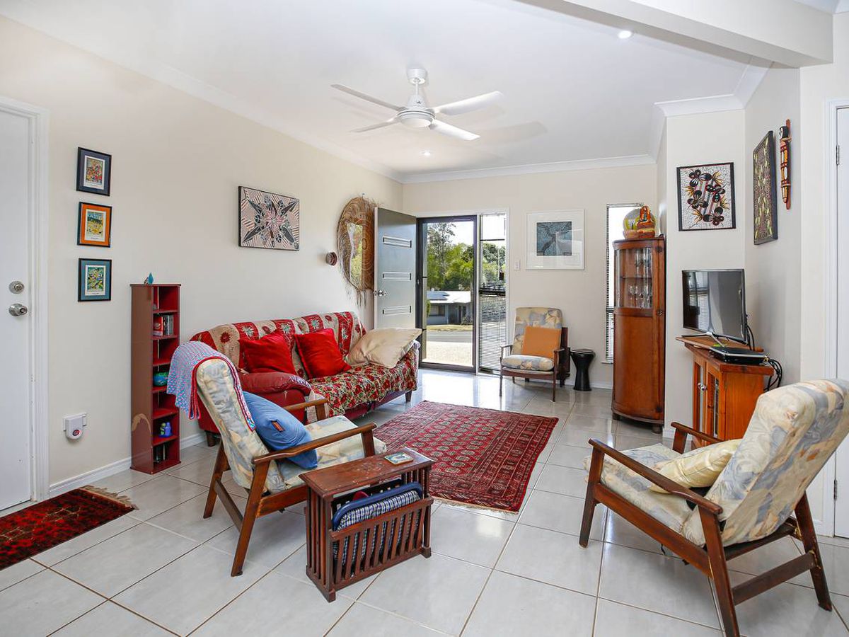 18 Barrine Road, Yungaburra