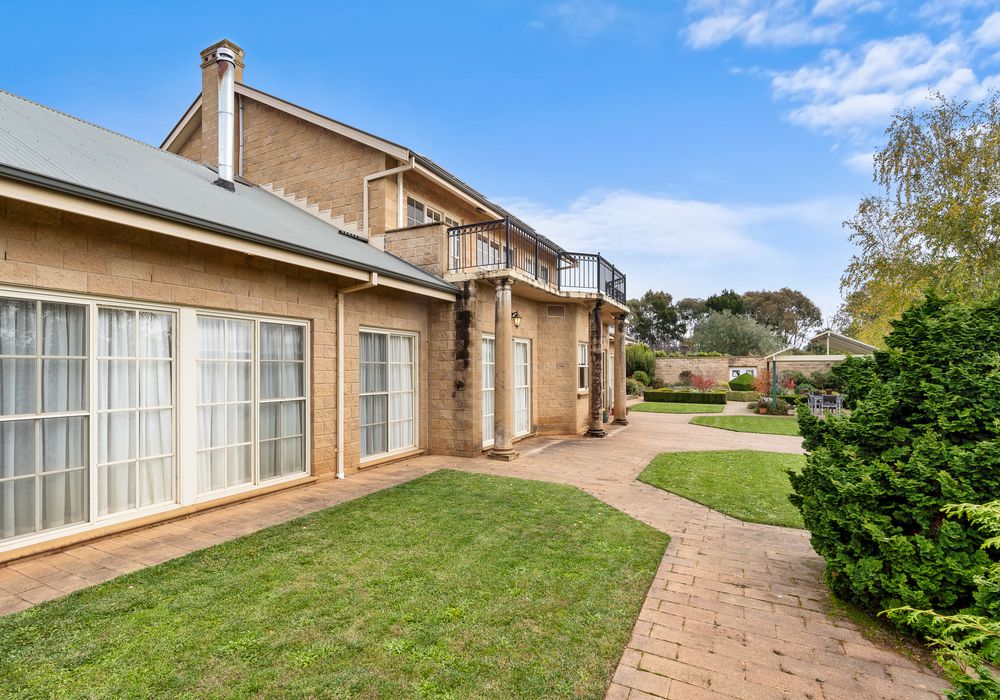 37 Burn Road, Orange