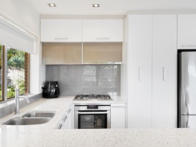 52 Chelsea View Drive, Chatswood