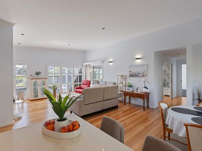 21 Dolphin Crescent, Eden