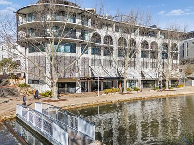 9 / 10 Eastbrook Terrace, East Perth