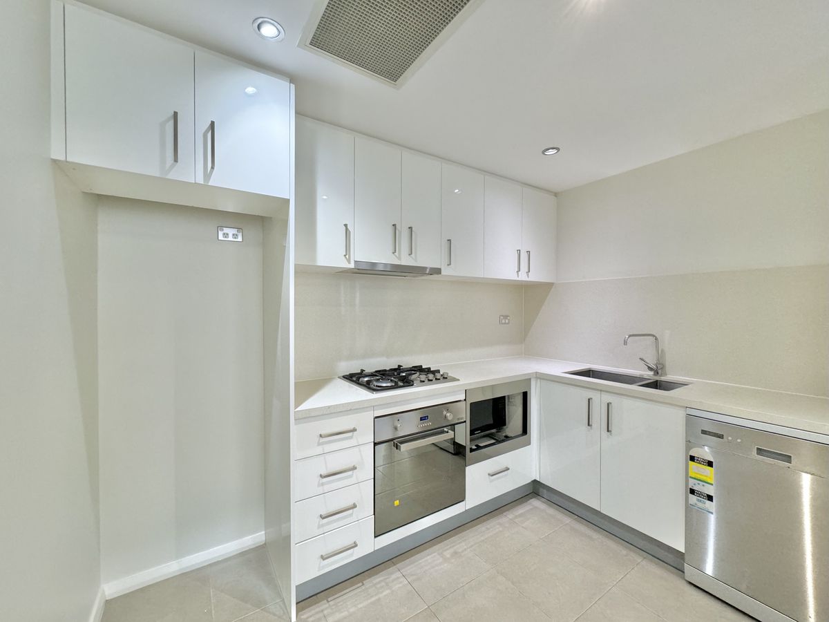 92 / 545-553 Pacific Highway, St...