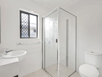 2 Seafarer Court, Blacks Beach