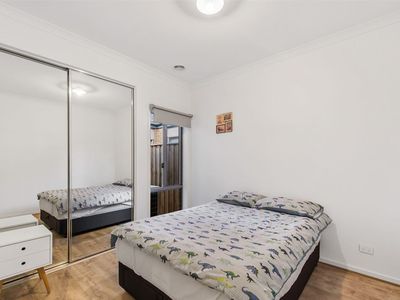 15 Heath Avenue, Rockbank