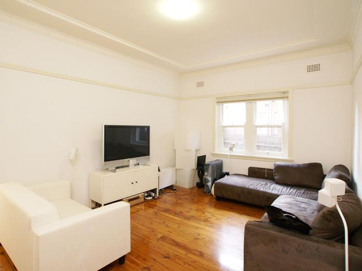 2 / 9 Brae St, Bronte