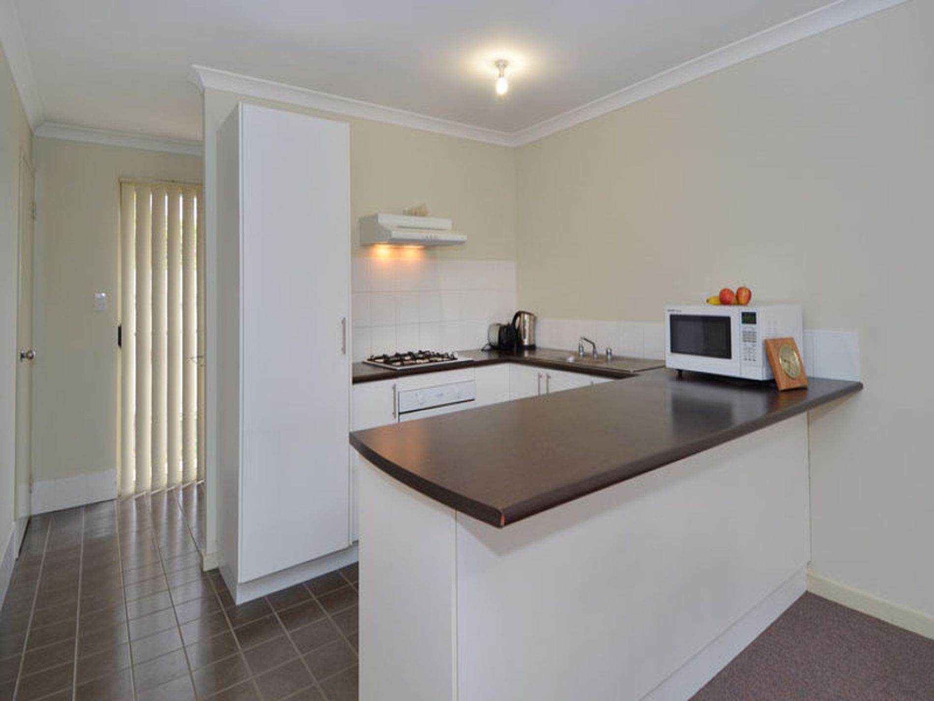 7 / 3 Great Eastern Hwy, Somerville