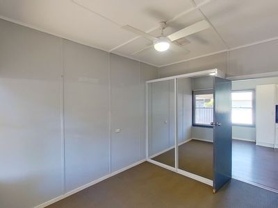 2 / 4 Gloucester Avenue, Dubbo