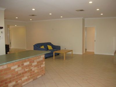 35 McGillivray Crescent, Kalgoorlie