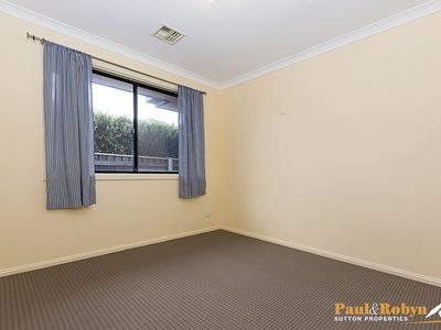 22 Dillwynia Crescent, Jerrabomberra
