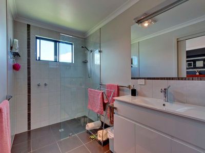 12 Emma Street, Cygnet