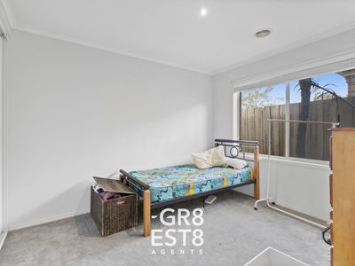 12 Saunton Drive, Cranbourne
