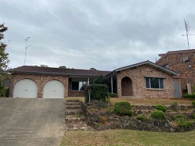 180 River Road, Leonay