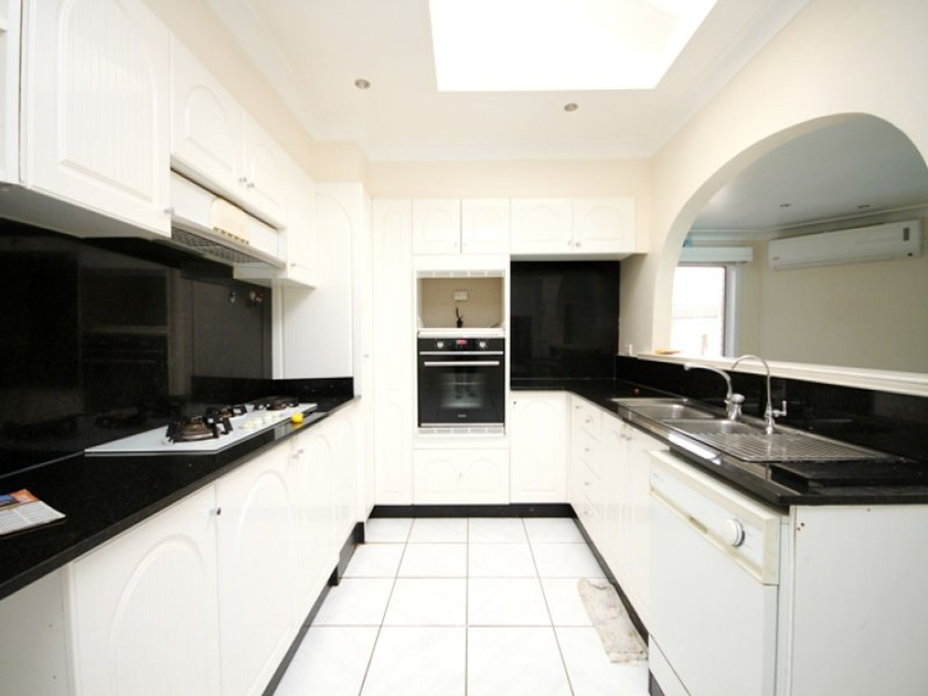 23 Bettina Court, Greenacre