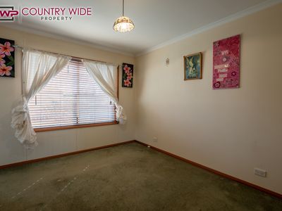 194 Macquarie Street, Glen Innes