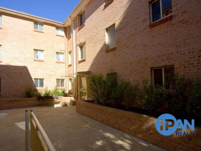 11 / 9-11 Oxford Street, Merrylands