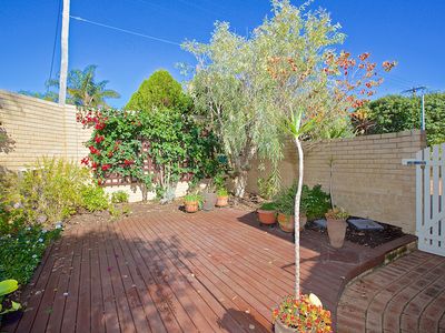 6/27 Scalby Street, Scarborough