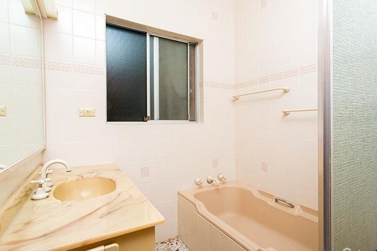 12 Merindah Avenue, Green Point