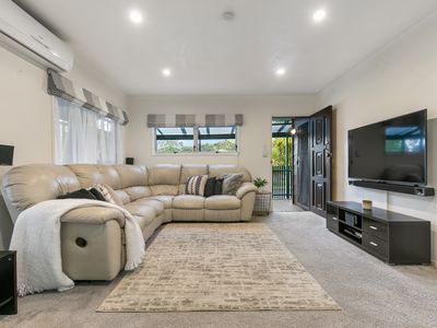 29 Wirihana Road, Titirangi